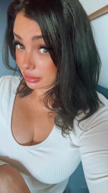 @๐ LLADY VIXEN ๐