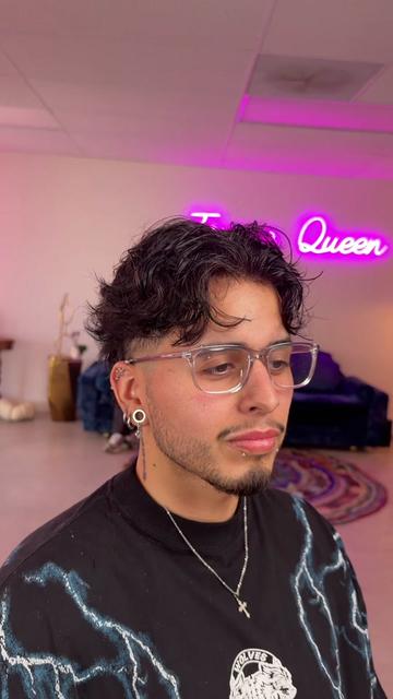 @ToupeeQueen