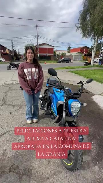 @CLASESDEMOTO.GIXXERMANIA