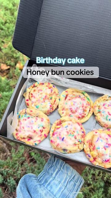 @Eatwithgoodiecookies