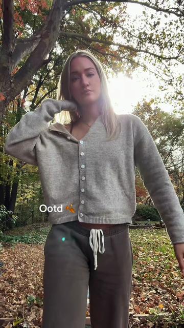 @caitlynnavery