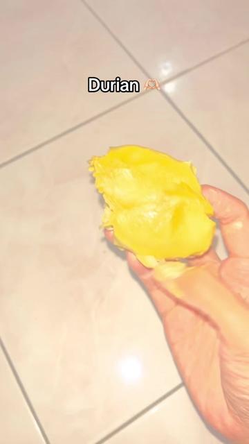 @Indah Khoerun Nisa, S. Pd 🌻 ♡