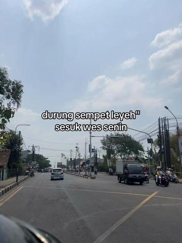 @𝙎𝙏𝘼𝙍𝙇𝙄𝙂𝙃𝙏