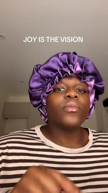 @Adéníkẹ́