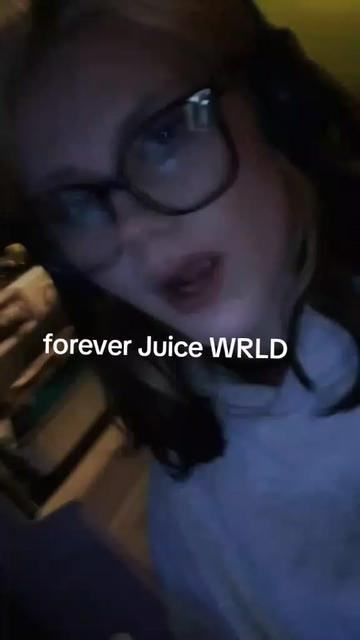 @devil_sophie