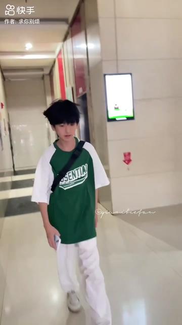 @奇|&bull;𝒒𝒊𝒉𝒂𝒏⋆˚𝜗𝜚˚⋆
