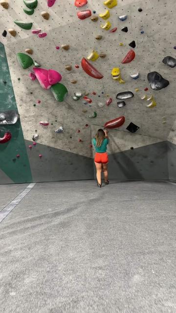 @ClimbwG