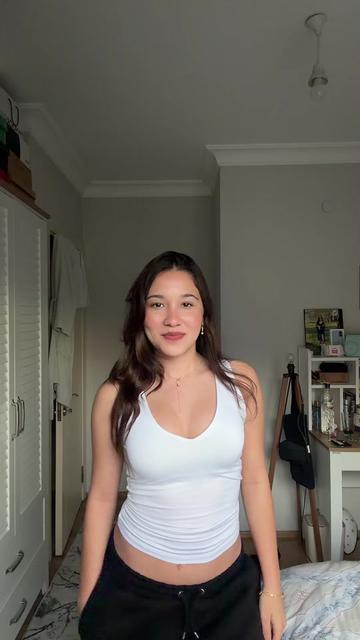 @Mirayozdemm