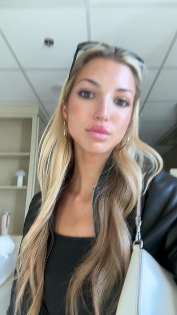 @Sofiabon