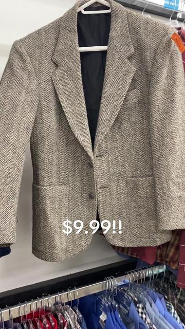@thriftingwithconnie