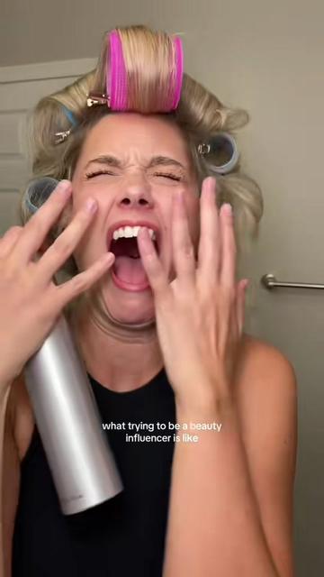 @VANESSA BENZING