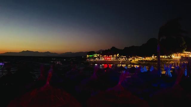 @𝐄𝐲𝐚𝐧𝐚 🦋