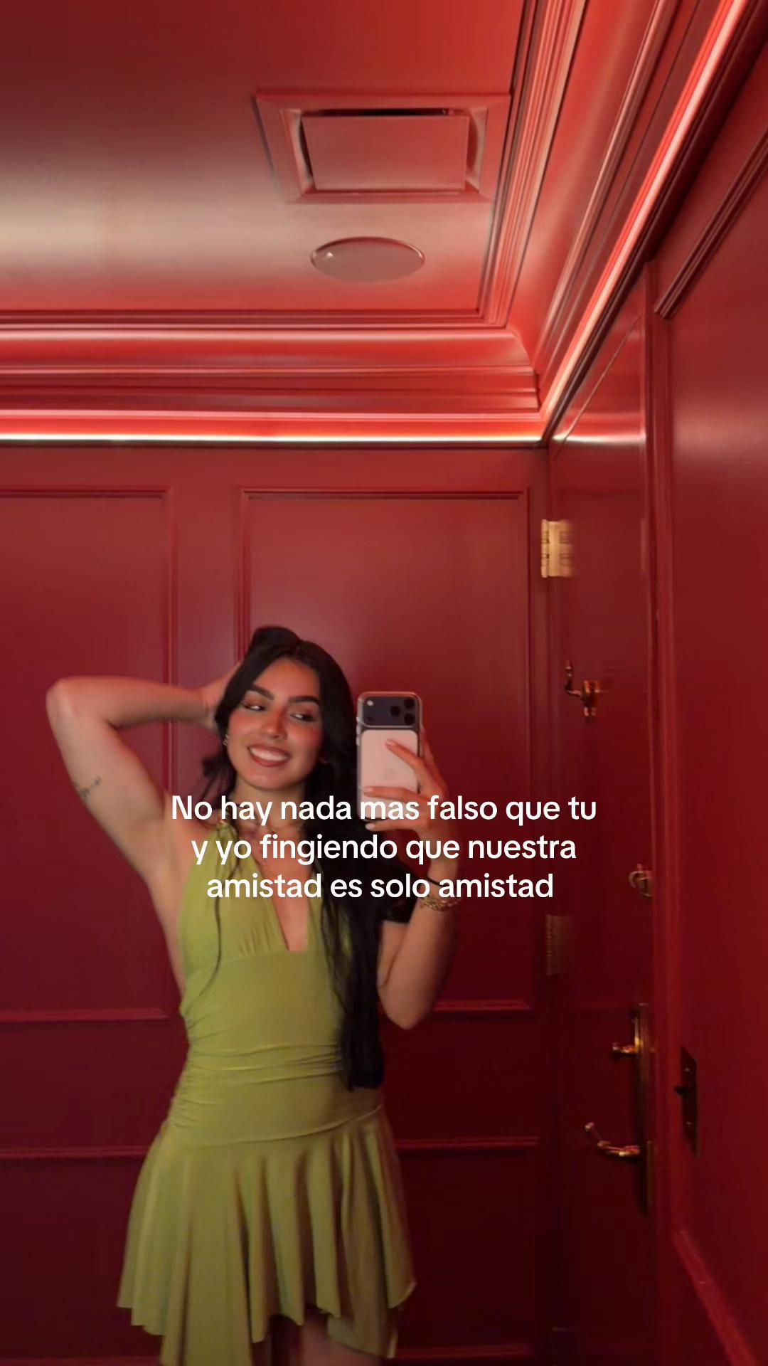 @Pelinegra