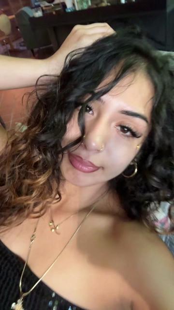 @jasminee😻