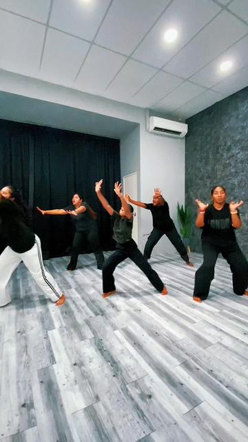 @DNX DANCE STUDIO