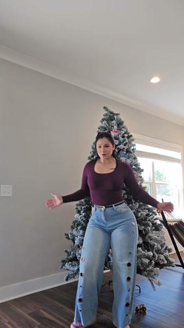 @Vanessa  🦋🇳🇮🇺🇲🦋