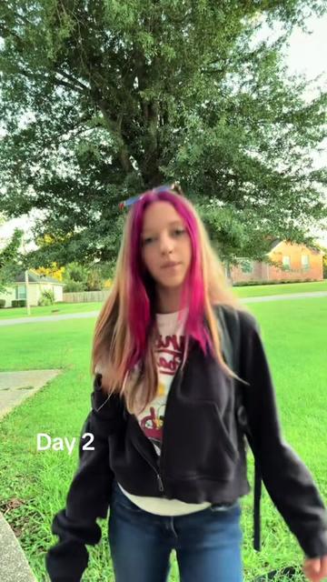 @Your fav girl