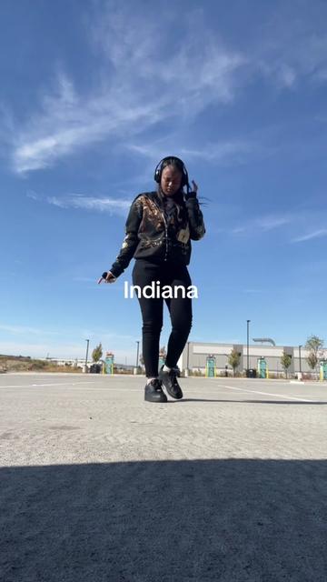 @therealmiaunna