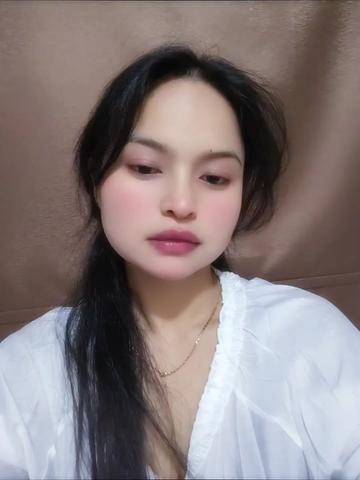 @Aमिsha❤☘️