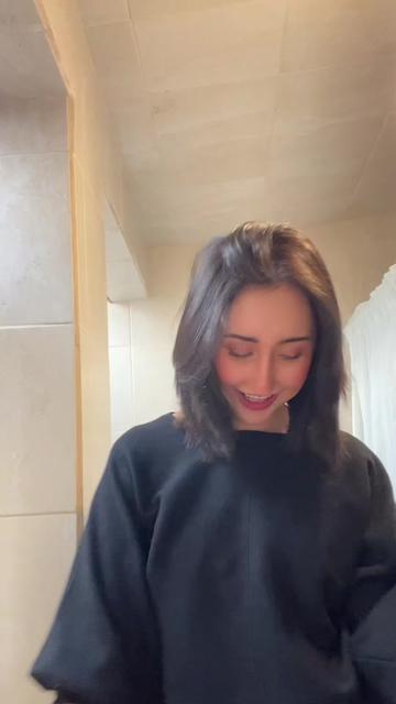 @rexxxona