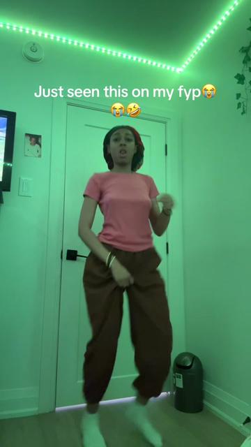 @🅿️ETIT WAIST!😝🌶️