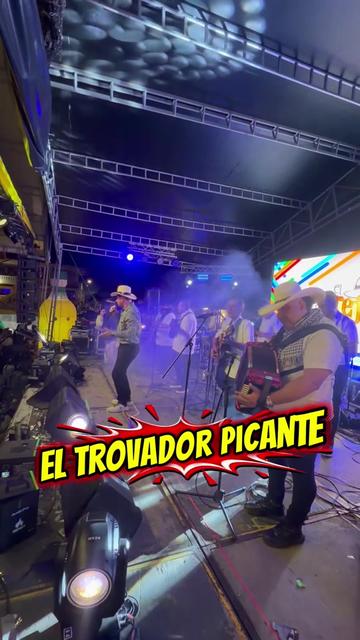 @El Orejon Trovador
