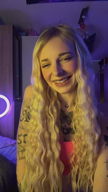 @🧿𝒩ℯℴ𝓃𝑔𝒾𝓇𝓁🧿