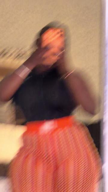 @Lesego_