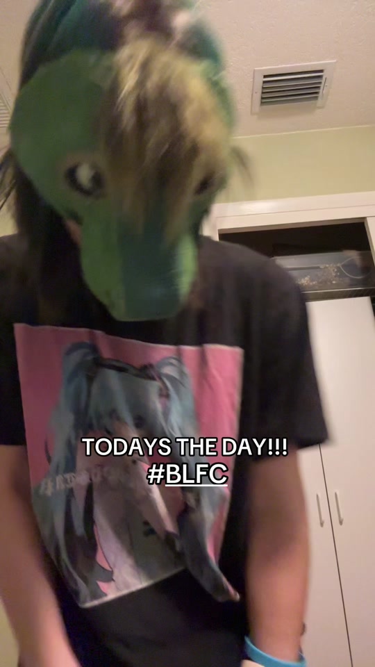 @Gerard’s #1 fanboy ❤️‍🩹🔜BLFC