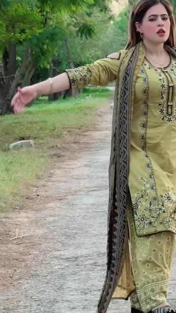 @❤️Waffa khan  &hearts;️