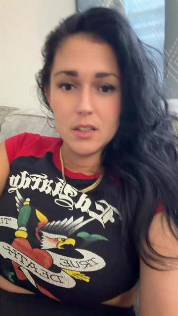 @herroyalrumble