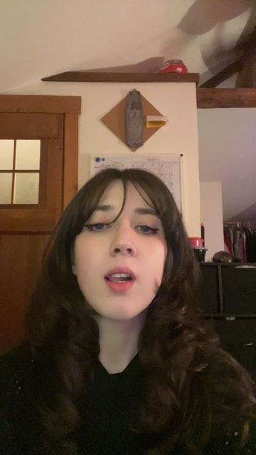 @Isabella