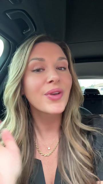 @Lyndzi - Medical Sales Coach