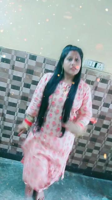 @Akshta❤️🖤