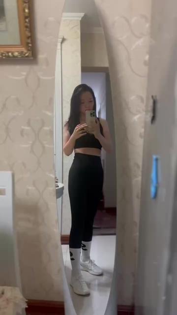 @Fangfang