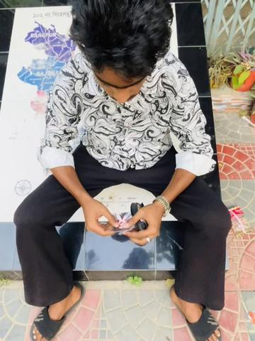 @__rahuu__2