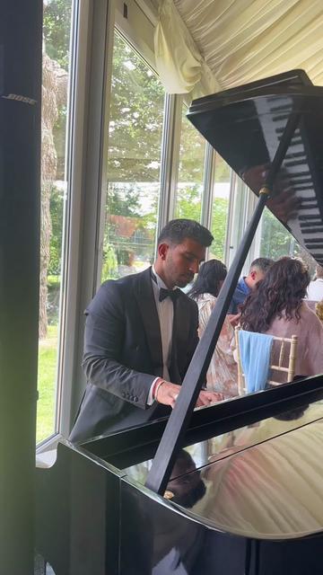 @Karan On Piano
