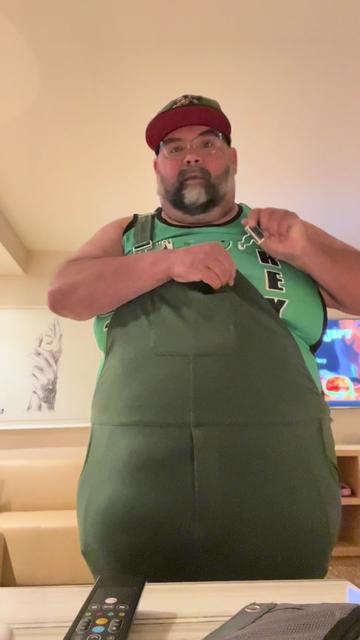 @freakinfrisco