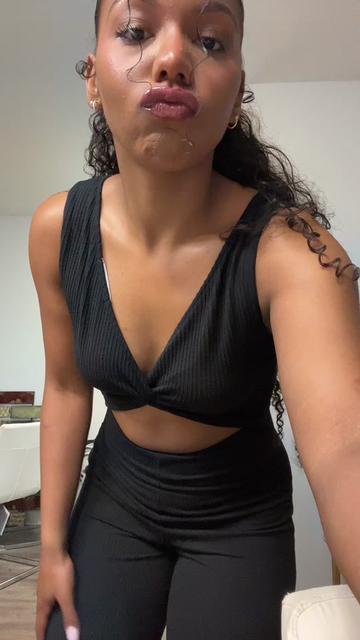 @Rae