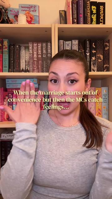 @KristinaLikesBooks 📚🫶✨