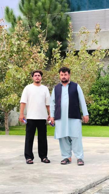 @Khizer hayat K H
