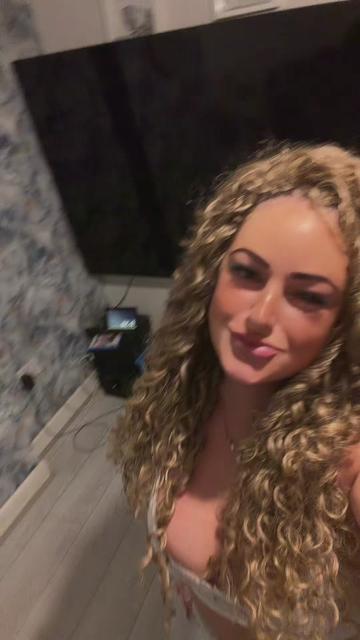 @ChelsxO