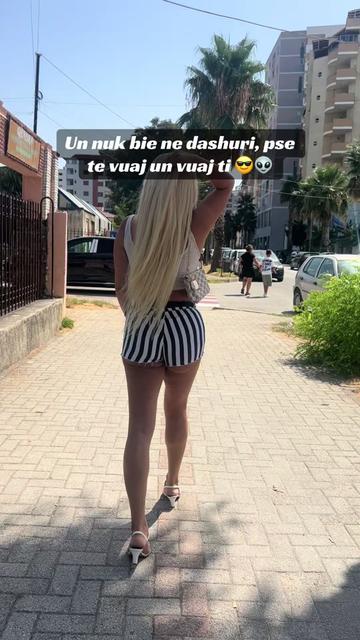 @Je Suis Mela