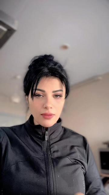 @Farah alkhawlani🇾🇪
