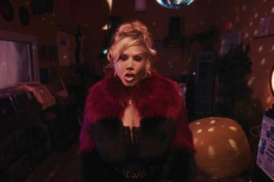 @Ivy Queen