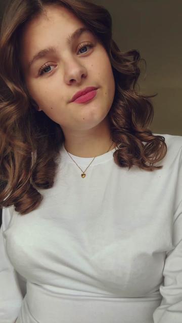 @𝓷𝓸𝓸𝓻🌸