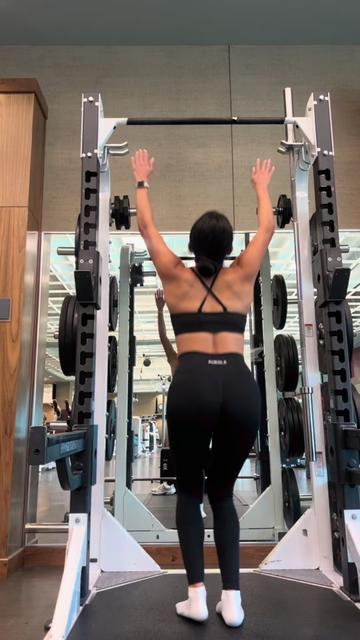 @dihanajones