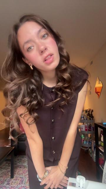 @reesie.vh