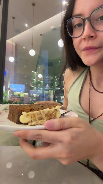 @dani💐🤍🍰