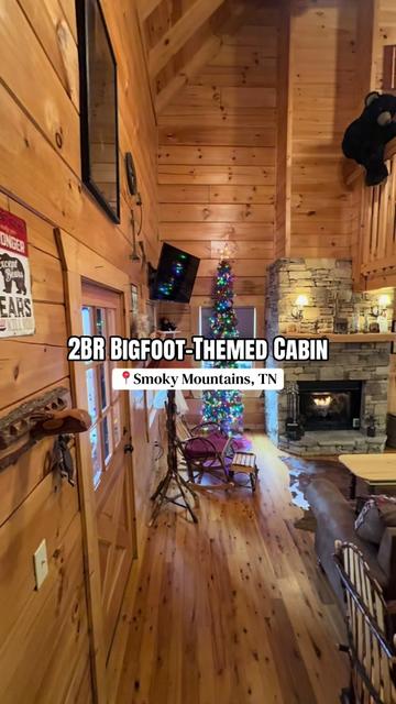 @SmokyMountainDreamVacation.com